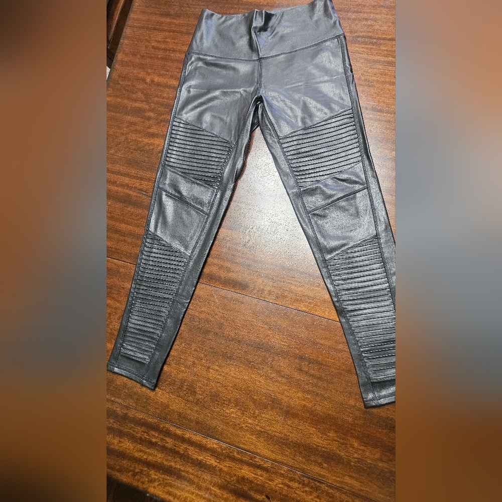 7 For All Mankind Black Textured Leggings